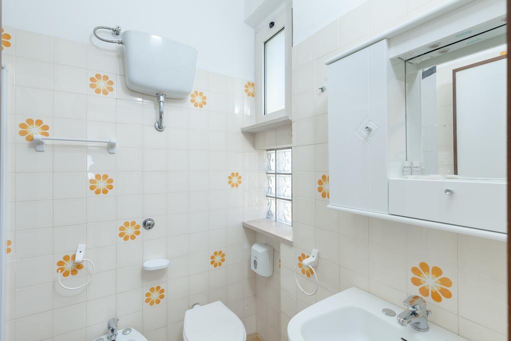 Hotel Chiar Di Luna Senigallia Bilik gambar